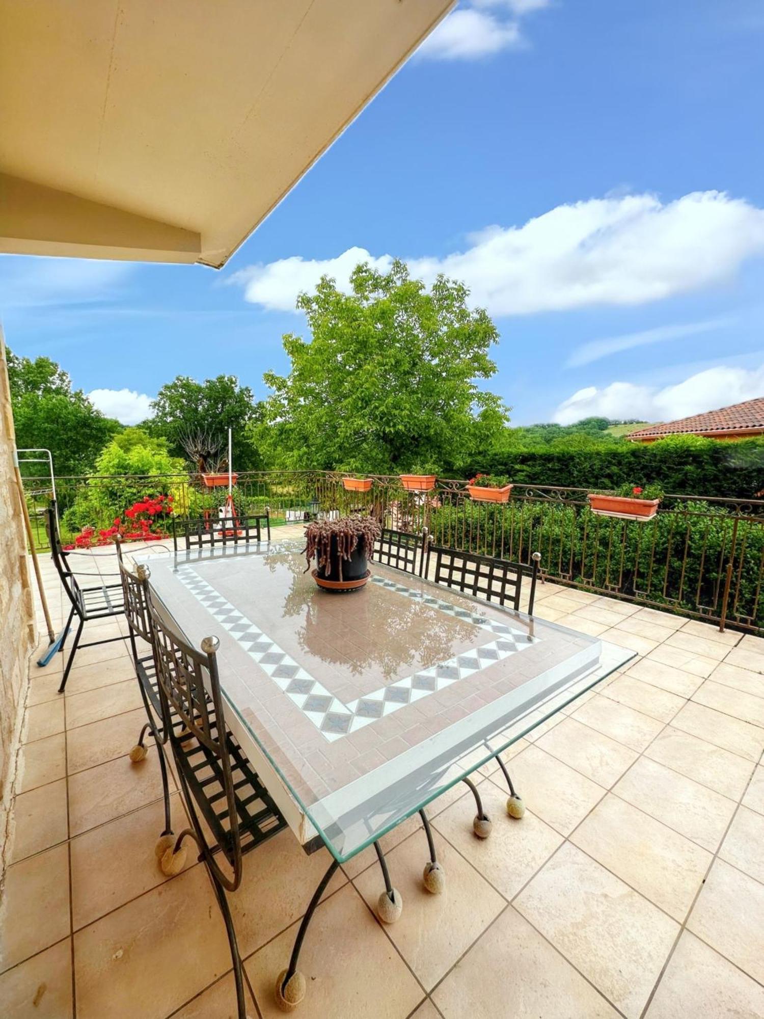 Appartement Charmant A Toulonjac Avec Jardin Et Terrasse 110 M² Eksteriør bilde